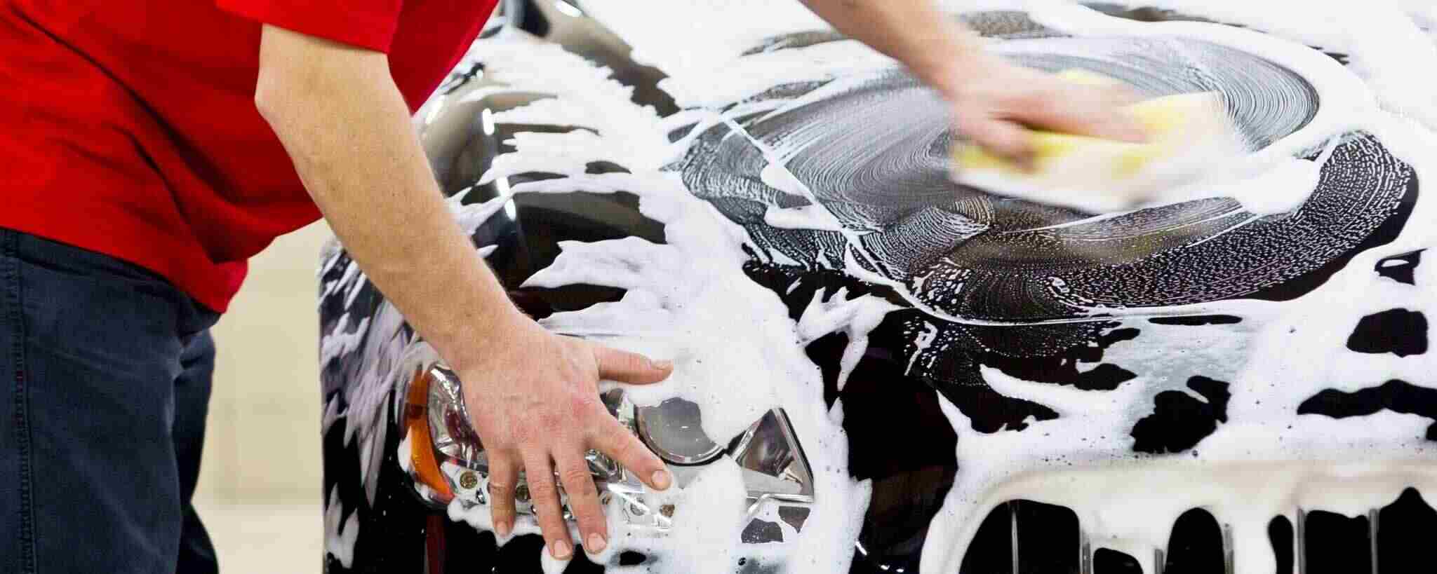 Hand Wash Vs. Automatic Car Wash: Which Option is The Best Choice When Washing a Car?
